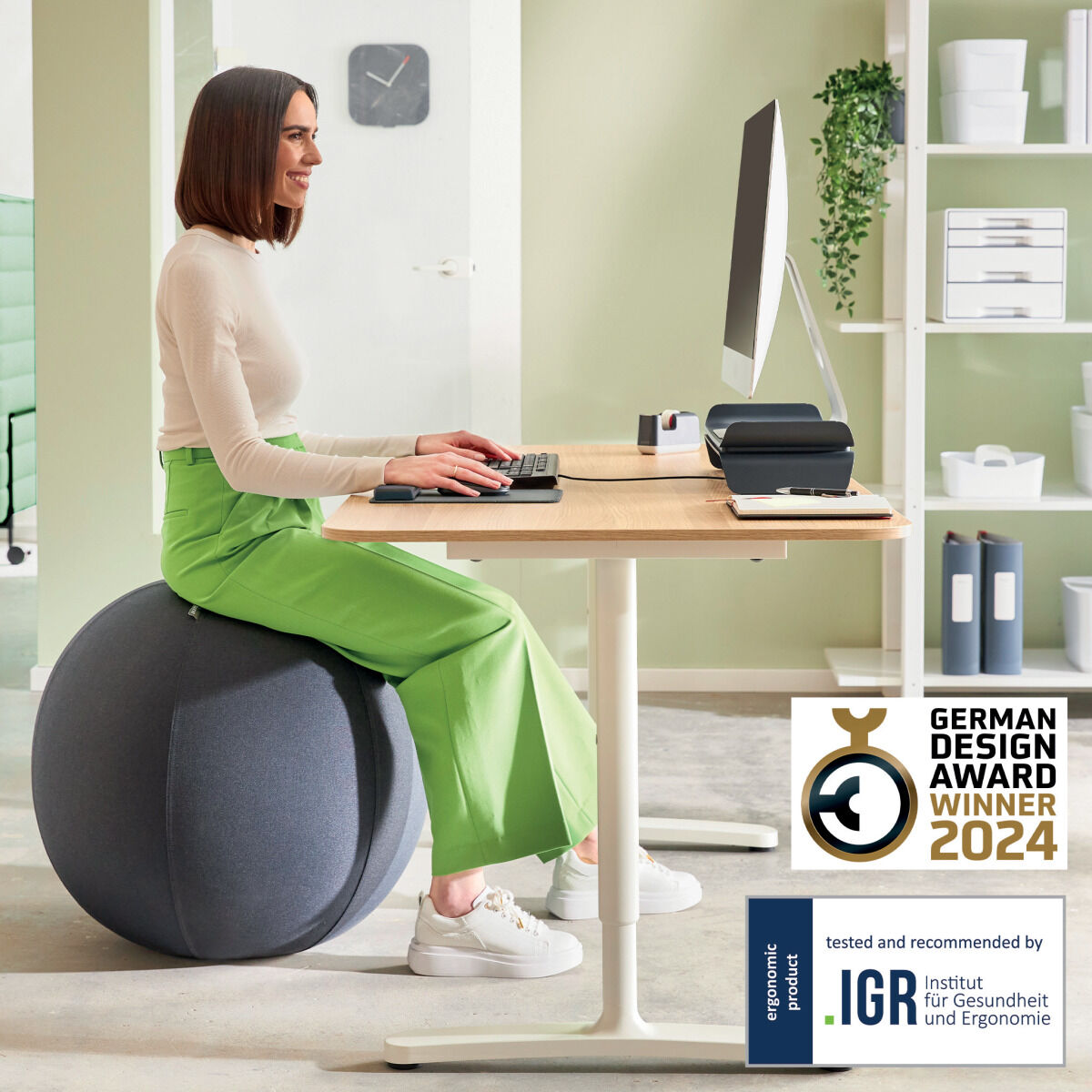 Nafukovací sedák Leitz ["Ergo Active"] Tmavě šedá – obrázek 3