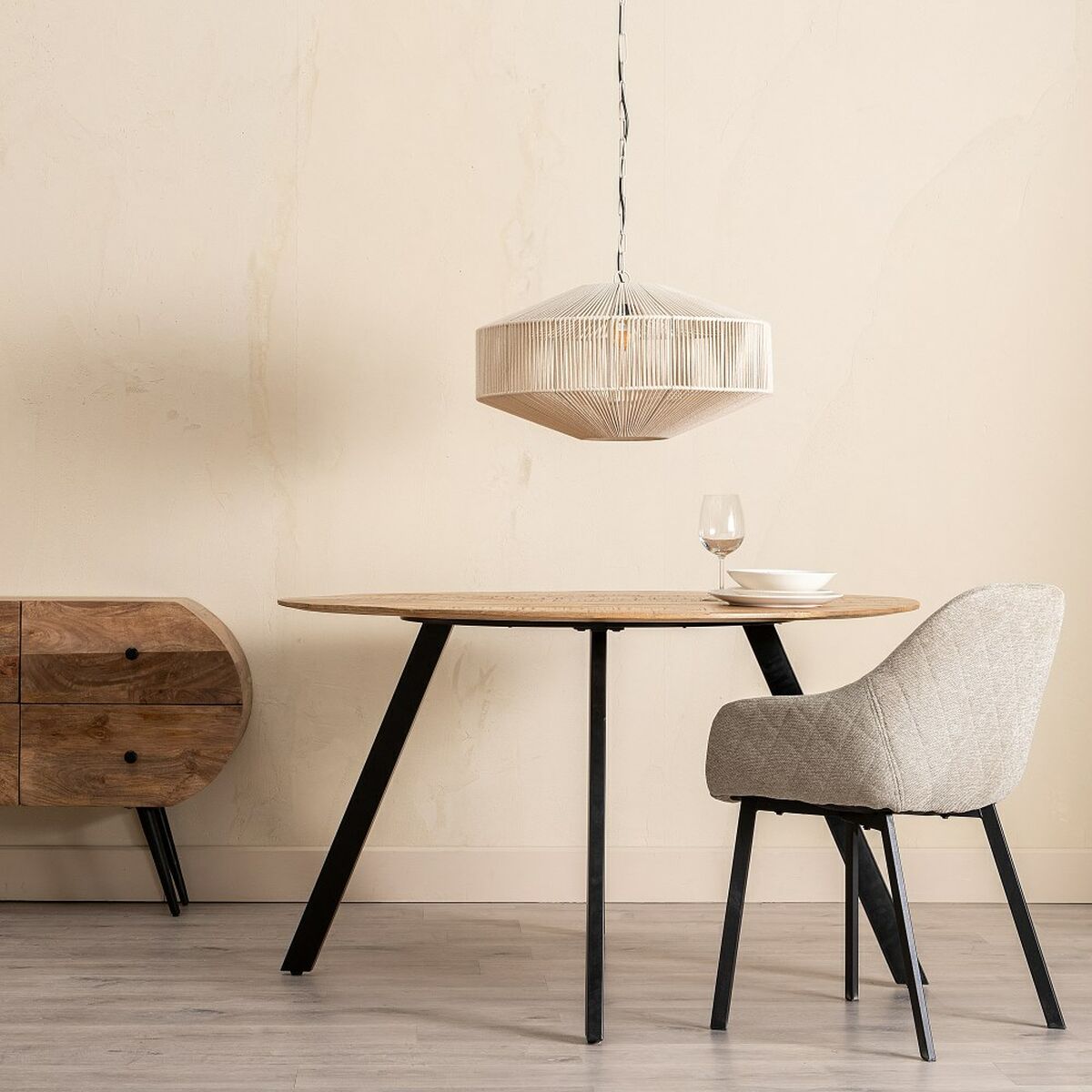 Jídelní stůl 130 x 130 x 77 cm přírodní černá dřevo železo – obrázek 2